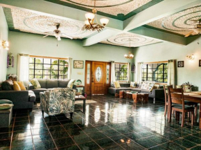 Meditation Heights B&B Villa